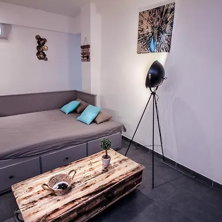 Calme Et Spacieux, Cite Et Ville A Pied, Wifi, 2 Chambres, 3 Lits Apartment